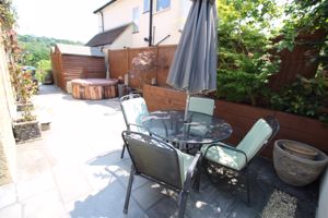 SIDE PATIO- click for photo gallery